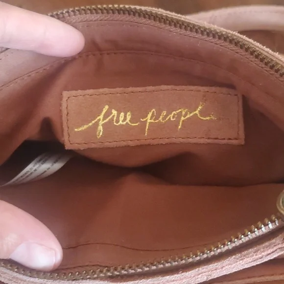 Free People Cody Suede Crossbody - Rusted Reef - Picture 3 of 7